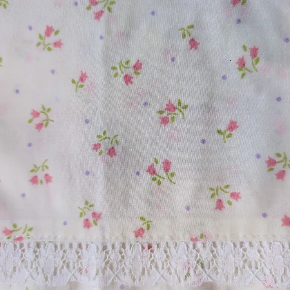 2 Vtg Wamsutta Supercale Plus King Pillowcases Floral Lace Trim Tulip Cottage